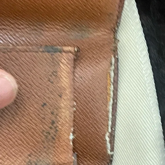 Louis Vuitton Brown and Gold Monogram Key Pouch - Picture 8 of 14